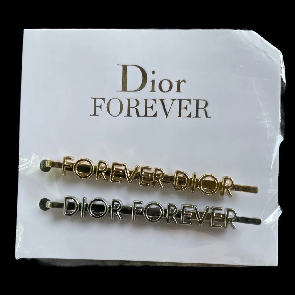 New in Sleeve Dior Set of 2 VIP Gold and Silver Metal Hair Clips Approx 2.5” - Picture 1 of 6